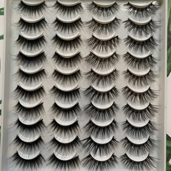 FOLLOW MY IG✨🐘 - Picture 2 of 9